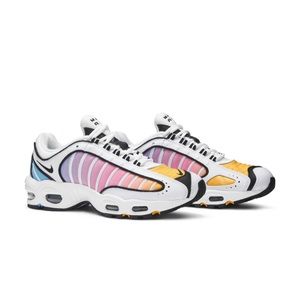 NEW Nike Air Max Tailwind IV Sneaker